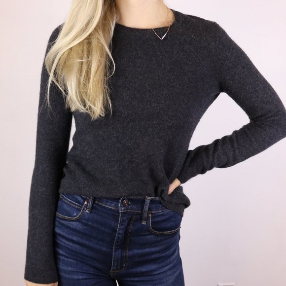 Lord & Taylor 100% cashmere slim fit dark grey crewneck sweater - Picture 1 of 8